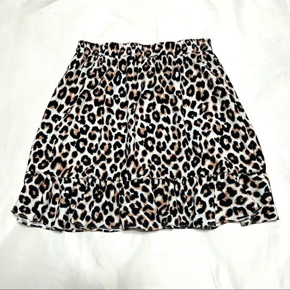 Princess Polly Leopard Print Goodnight Moon Ruffle Mini Skirt Size 2 - Picture 2 of 11
